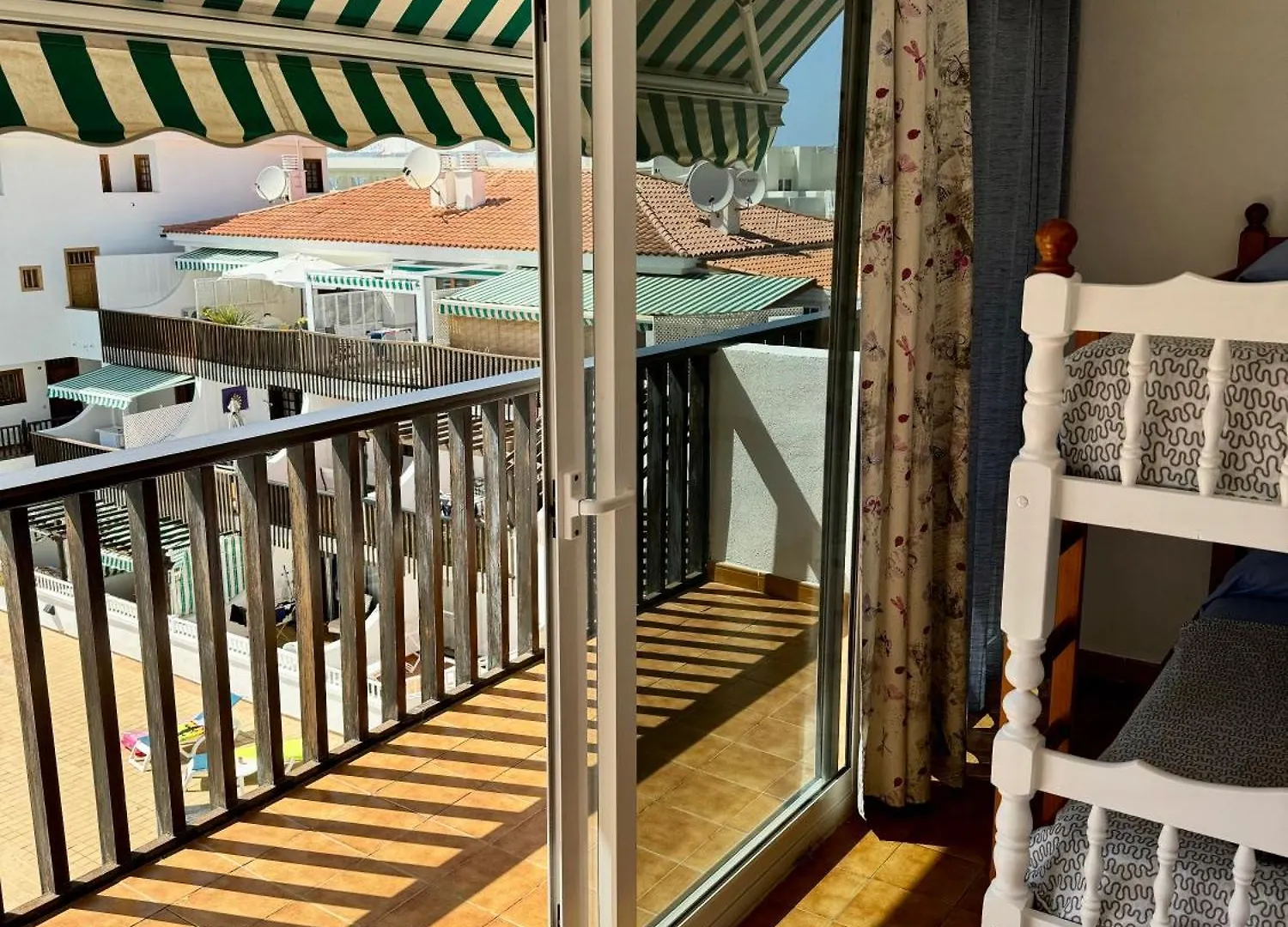 Fanabe Stunning Beachfront Penthouse Parque Royal Adeje Tenerife Costa Adeje