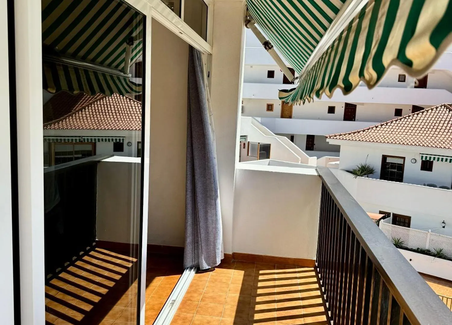 Fanabe Stunning Beachfront Penthouse Parque Royal Adeje Tenerife Costa Adeje  Spain