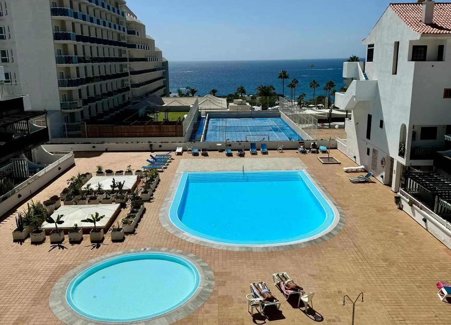 Fanabe Stunning Beachfront Penthouse Parque Royal Adeje Tenerife Costa Adeje